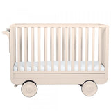 Laurette La Roulotte Babybett Gitterbett auf Rollen