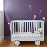 Laurette La Roulotte Babybett Gitterbett auf Rollen