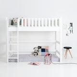 Sanders Bett mittelhohes Bett mit gerader Leiter 90x200 cm