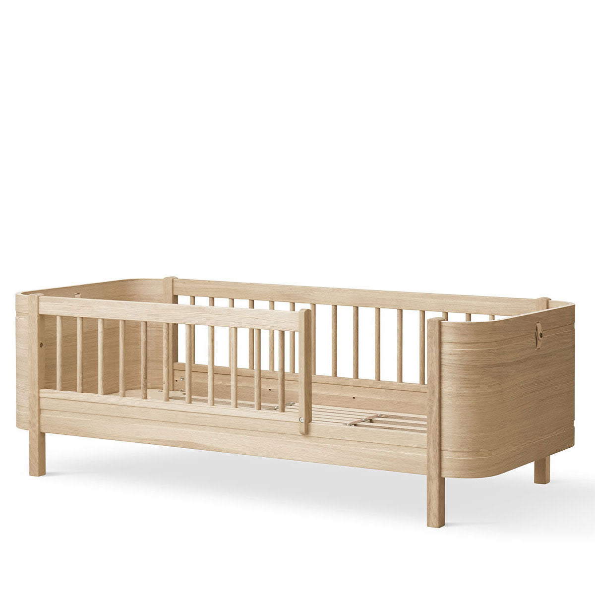 Oliver furniture meegroei bed cot oak clearance