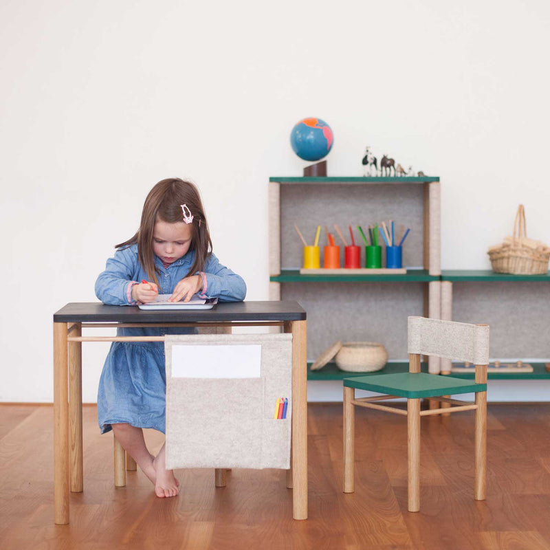 Coclico mitwachsendes Möbelset 2x Kinderstuhl Clément & Kindertisch Camille