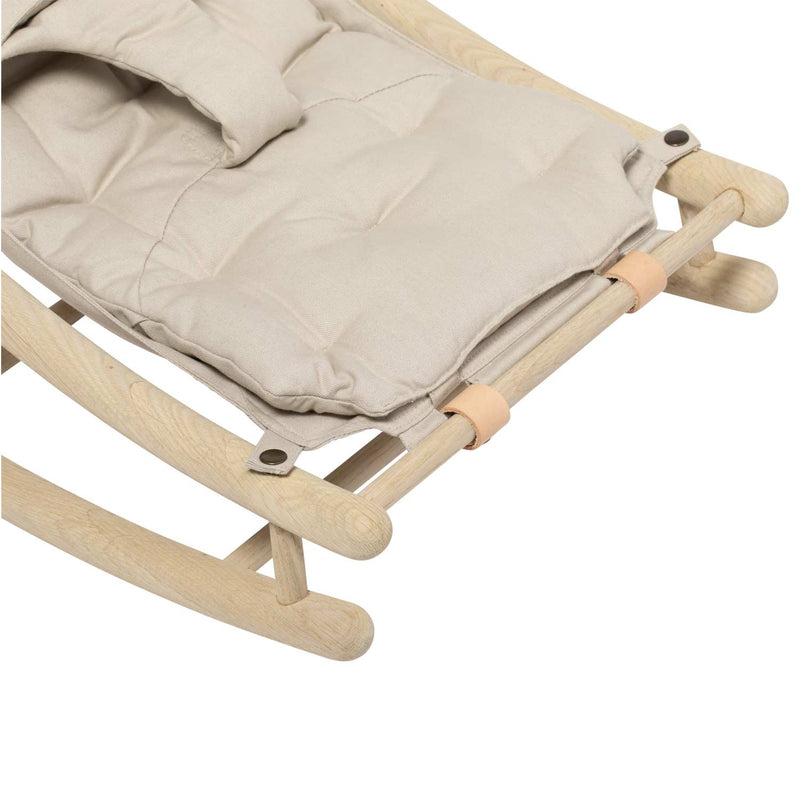 Oliver Furniture Wood baby and toddler rocker oak/natural
