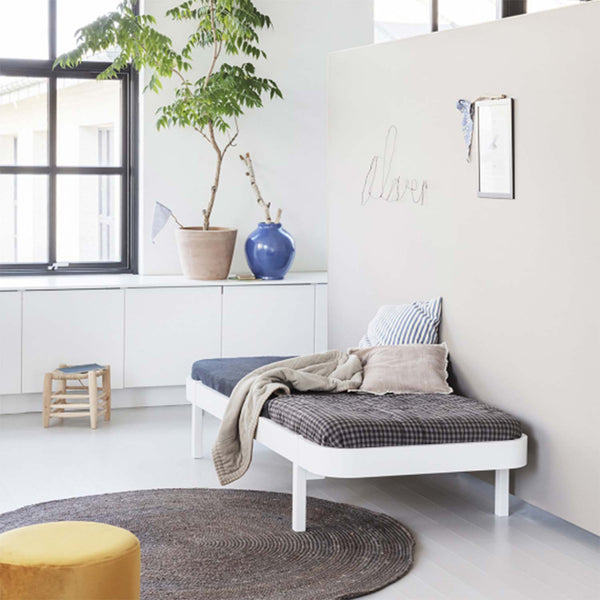 Oliver Furniture Wood Lounger Bett Weiß 90x200 cm