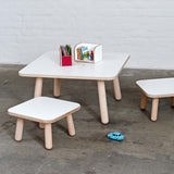 Growing Table Square in a set table and two stools in white birch