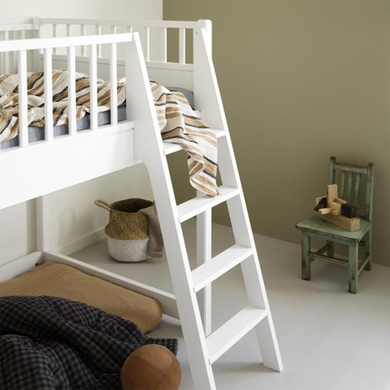 Oliver Furniture Seaside Classic Junior mid-height loft bed 90x160 cm